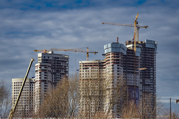 Российскому рынку жилья предрекли масштабный спад