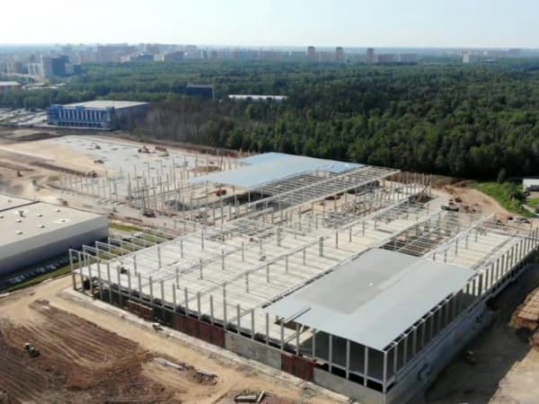 Как продвигается строительство корпуса индустриального парка «PNK-Вешки» в Мытищах