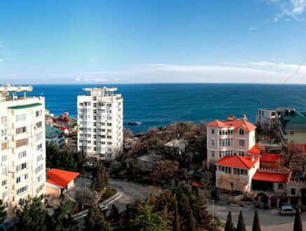 Курортный ренессанс: почему рынок жилья на Черном море ждет рост?