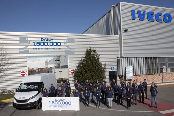 IVECO отмечает выпуск 1 600 000-го автомобиля Iveco Daily на историческом заводе в Судзаре